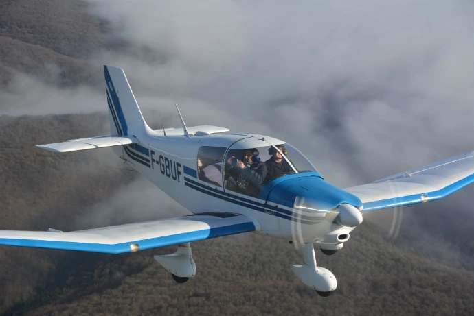ROBIN DR400 F-GBUF ROBIN DR400 F-GBUF